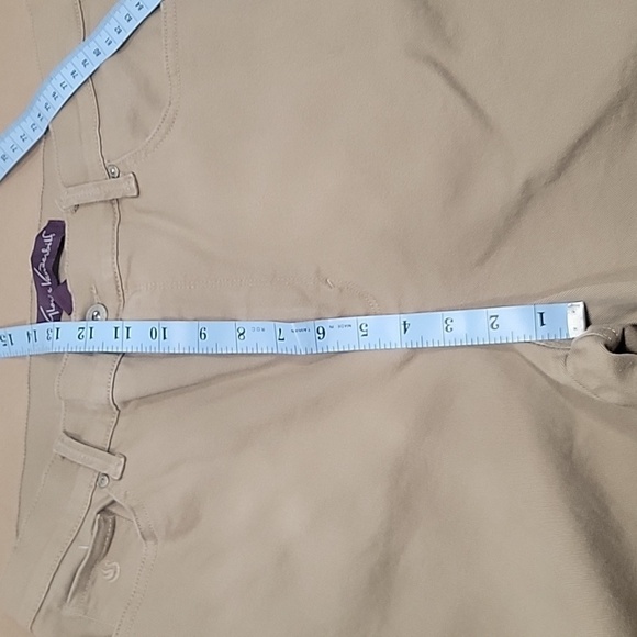 Gloria Vanderbilt Size 14 Amanda Khaki Colored Jeans, Excellent Used Condition - Picture 5 of 11